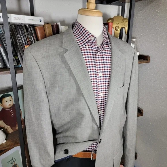 Indochino‎ Men's Sport Coat Blazer Two Button Gray Sharkskin Wool Size about 50L